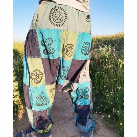 Pantalón de parches étnico con estampados