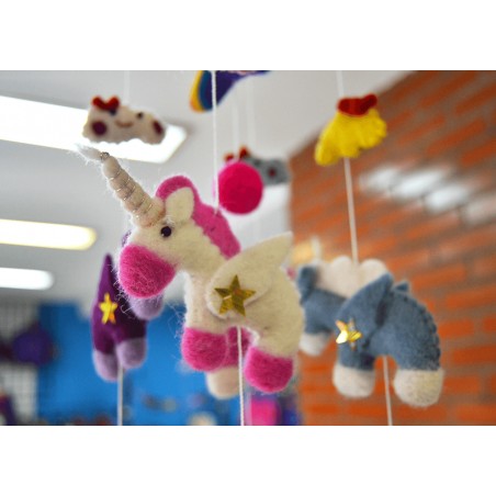 Móvil Carrusel Unicornio de Fieltro, regalos alternativos para bebes